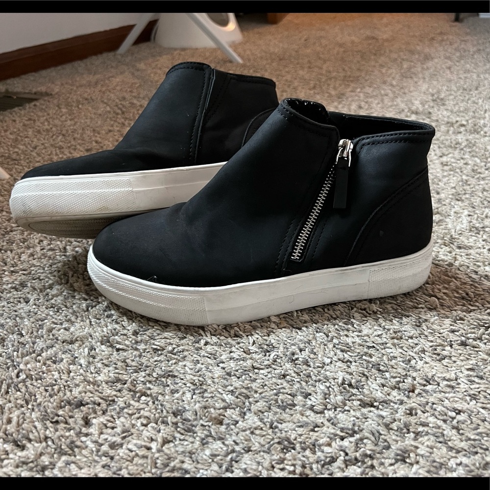 Black Ankle Platform Sneakers